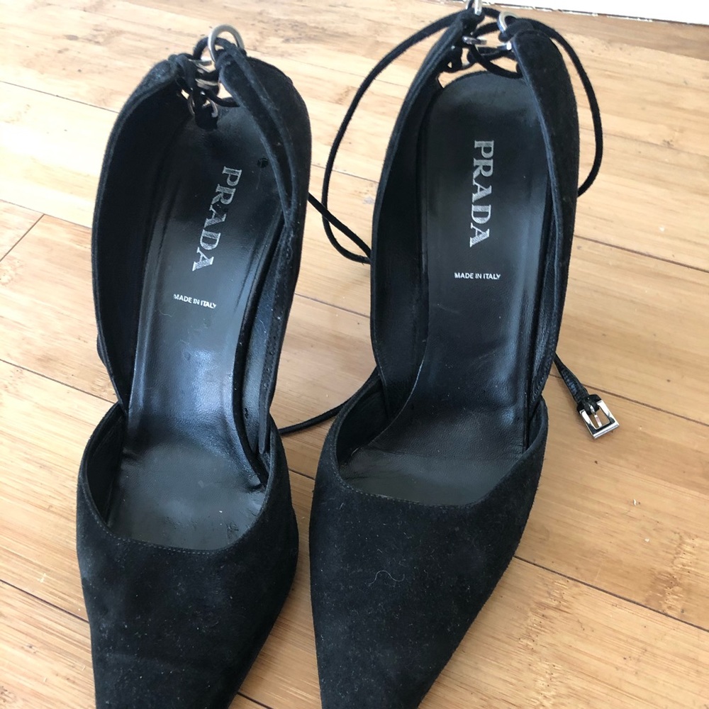 Suede Prada Pumps with strappy ankle detail Sz. 9